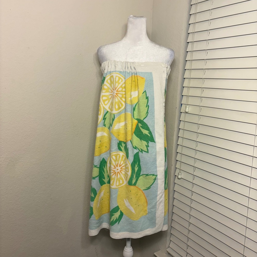 Vintage Lemon Print Terry Cloth Spa Towel Wrap Snap Button Closure Blue Yellow